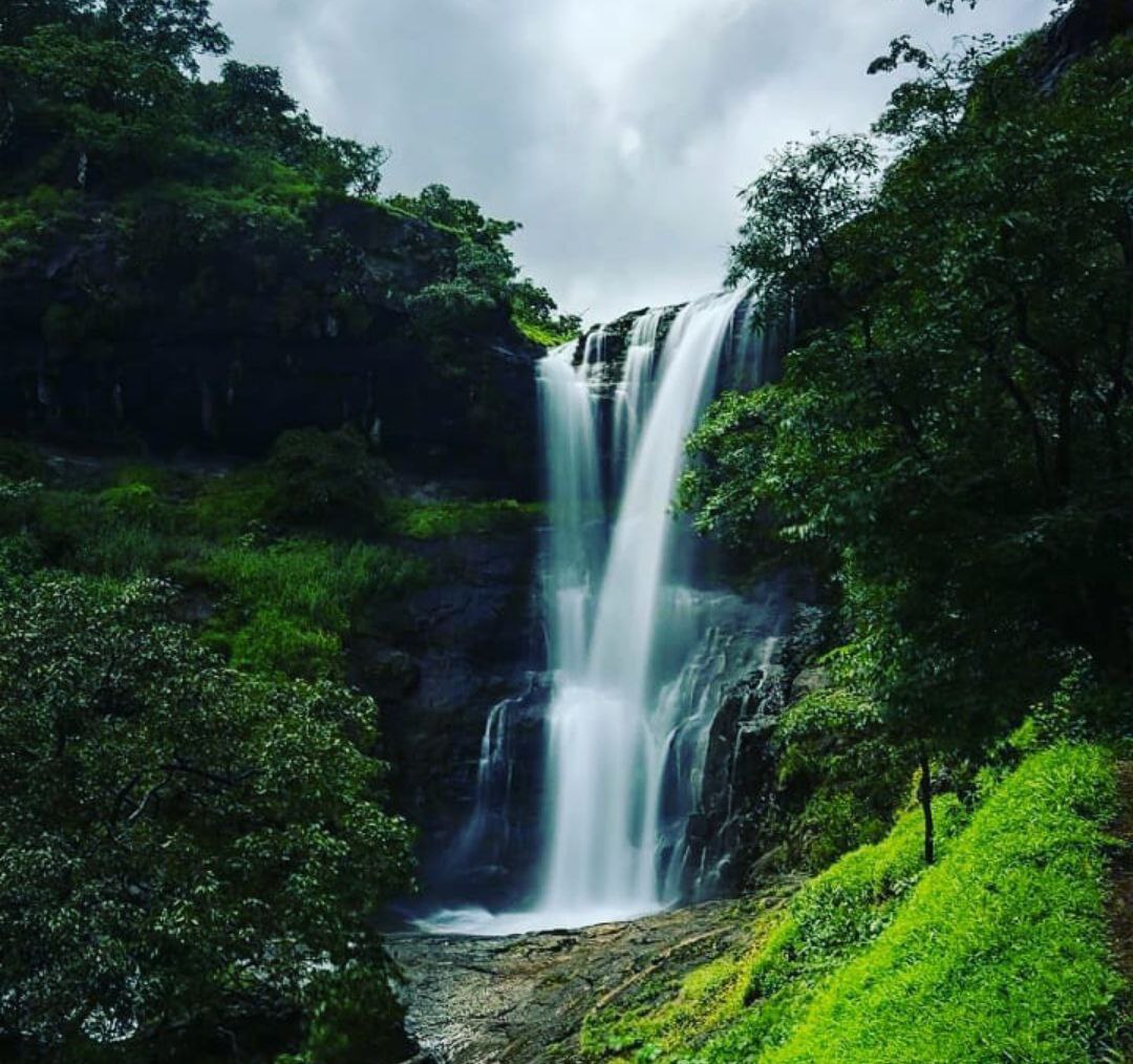 BHANDARDARA DAM CAMPING BEST HOTELS AND RESORTS | MAHARASHTRA